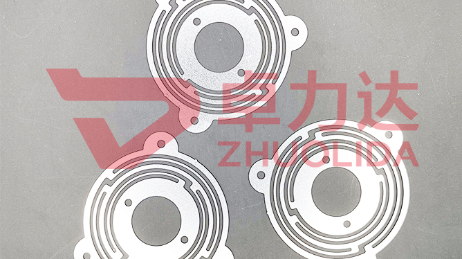 金屬?gòu)椈善瘜W(xué)蝕刻加工的技術(shù)優(yōu)勢(shì)與行業(yè)價(jià)值